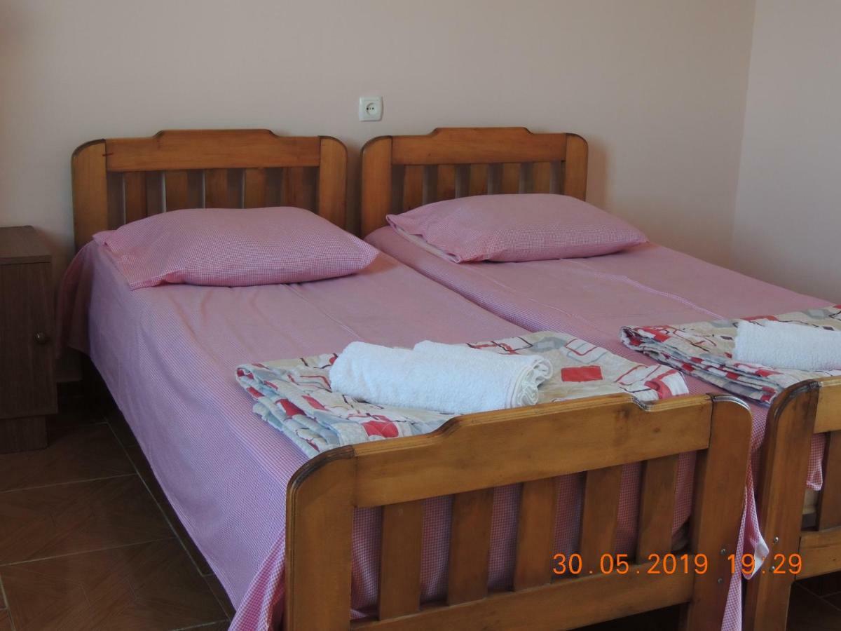 Nika Inn Kobuleti Exterior foto
