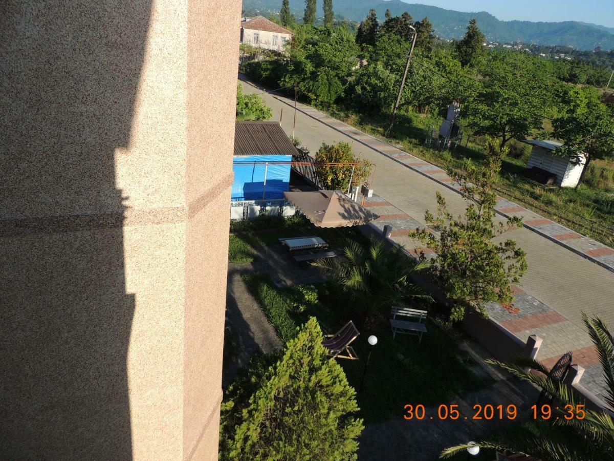 Nika Inn Kobuleti Exterior foto